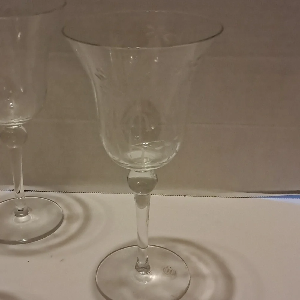 Floral Leaf Pattern Etched Crystal Hand Blown Romania Crystal Wine Glasses Set